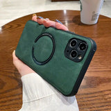 Executive Magnetic Charge Case